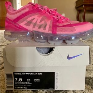 *BRAND NEW WOMENS AIR VAPORMAX 2019!!!!!